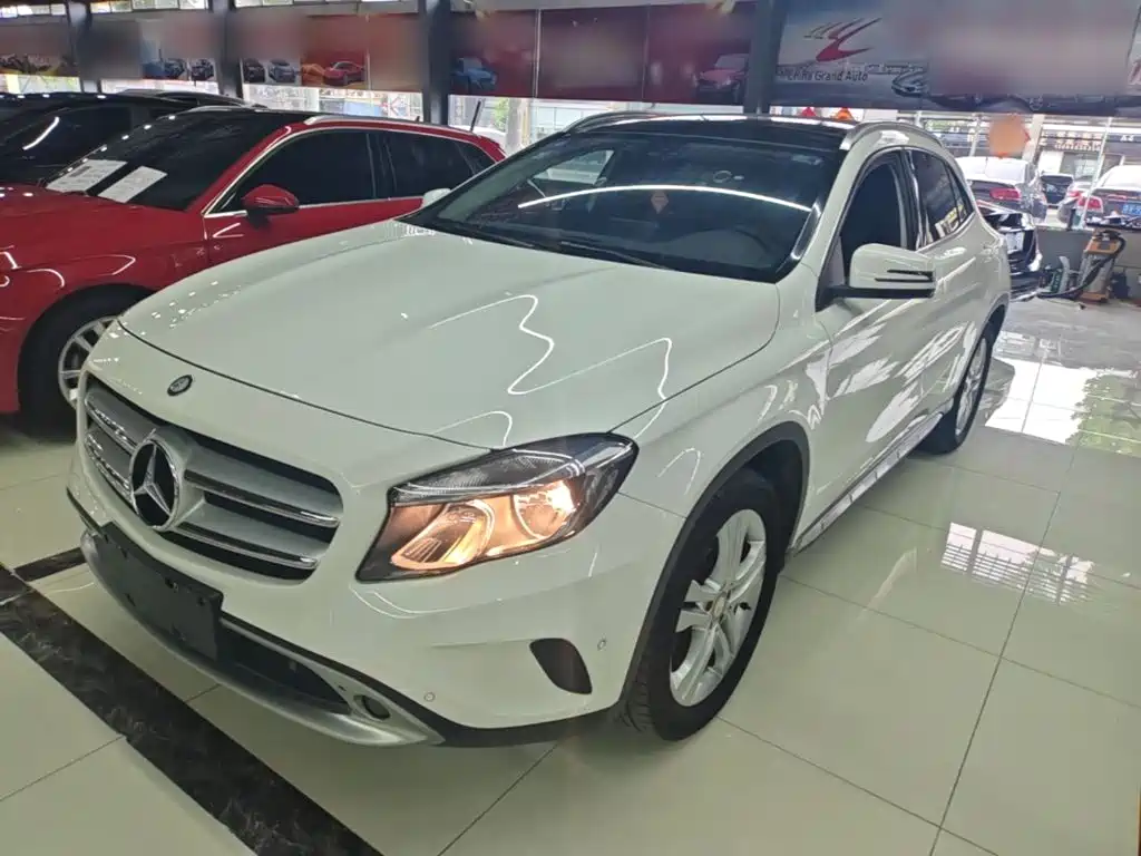 Mercedes-Benz GLA — миниатюра 2