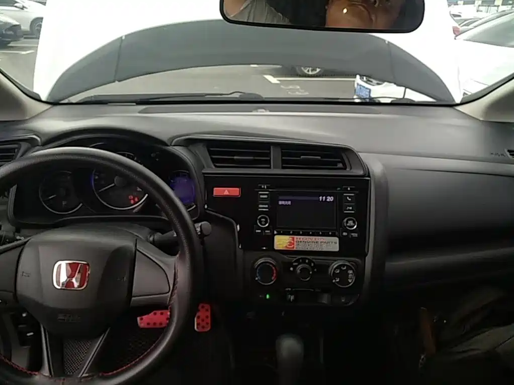 Honda Fit — миниатюра 10