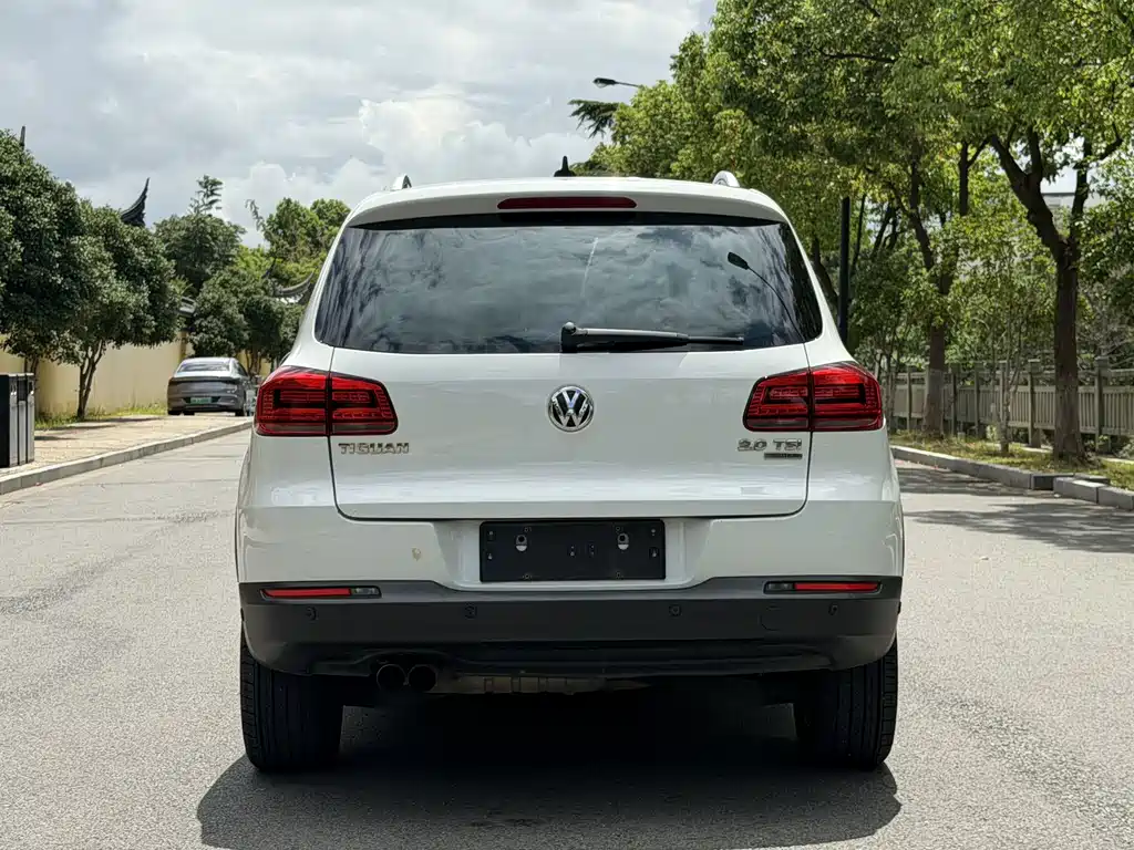 Volkswagen Tiguan — миниатюра 8
