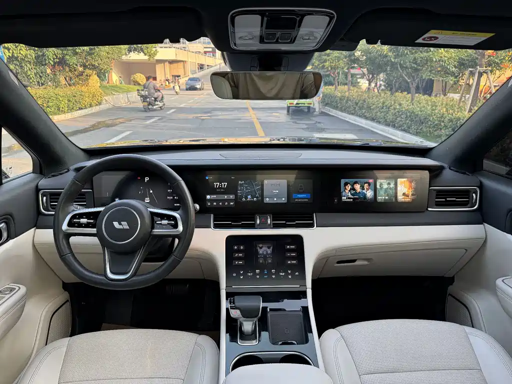 Li Auto Li ONE — миниатюра 10