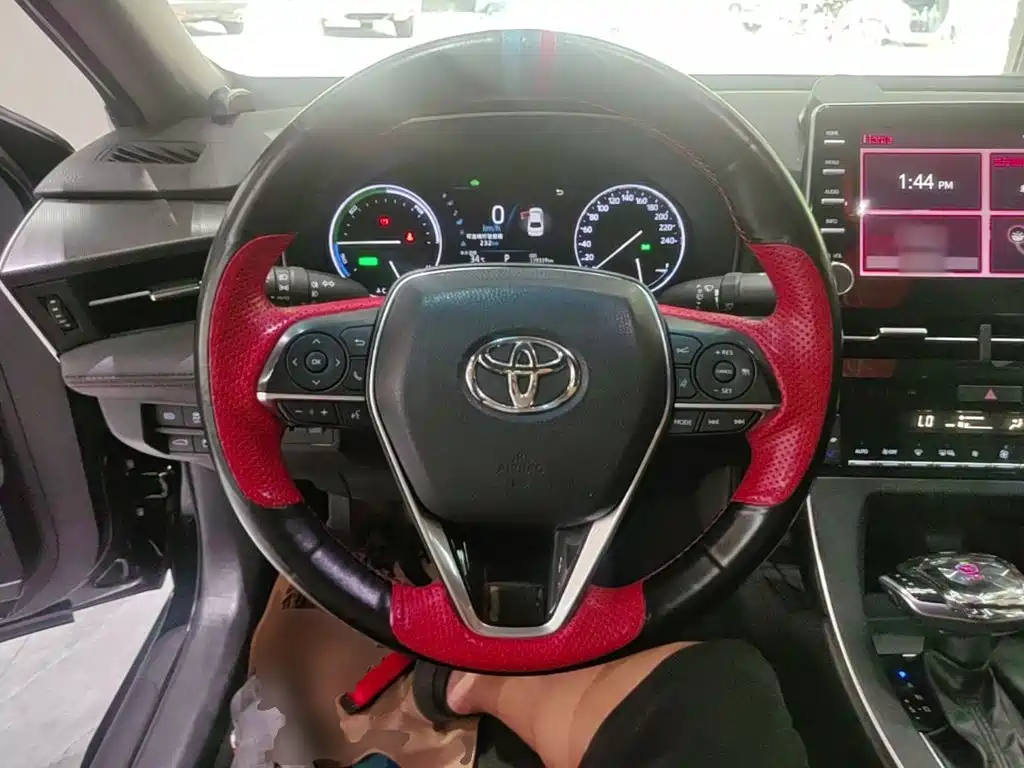 Toyota Avalon — миниатюра 7
