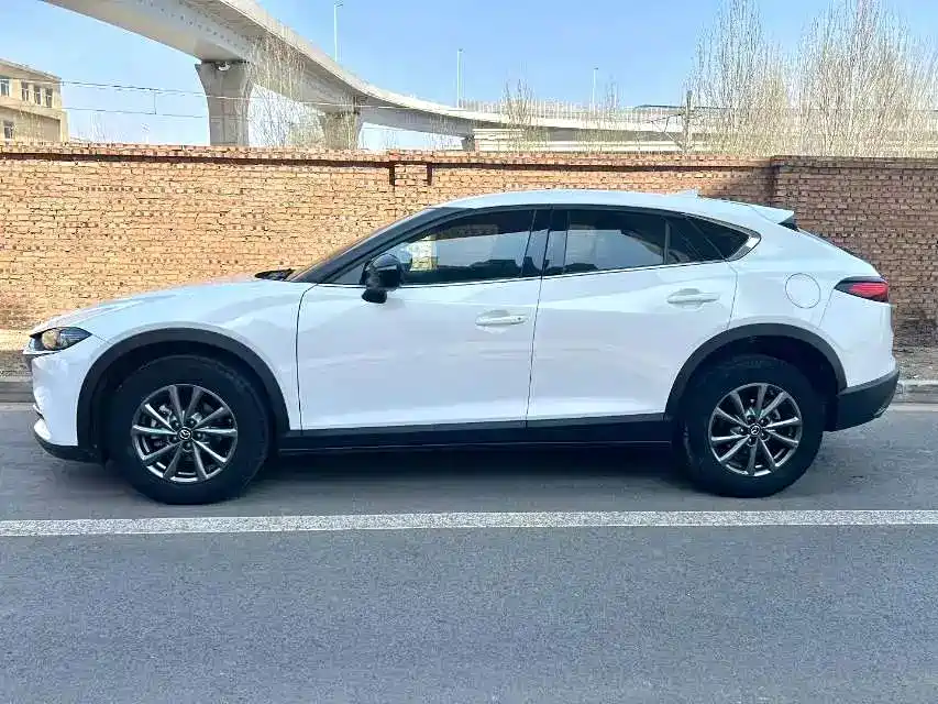 Mazda CX-4 — миниатюра 4