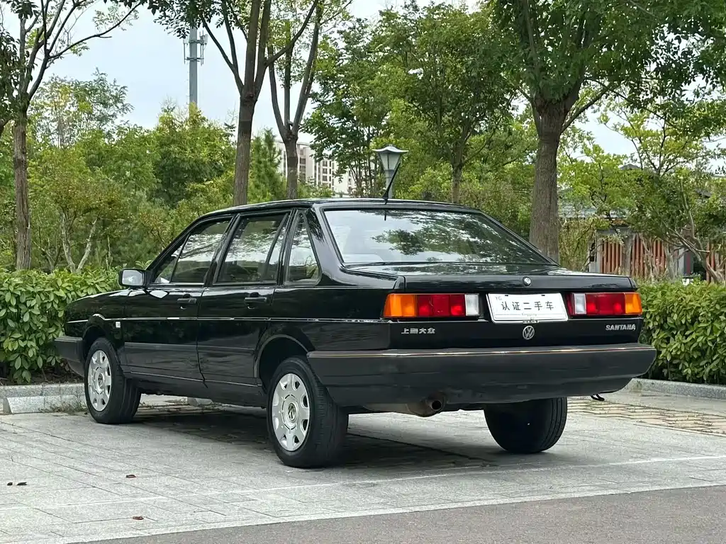 Volkswagen Santana Classic — миниатюра 7