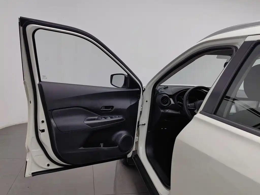 Nissan Kicks — миниатюра 8