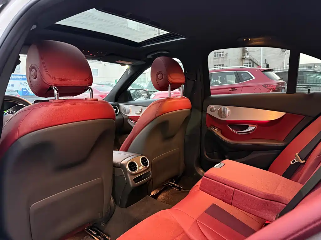 MERCEDES-BENZ C CLASS