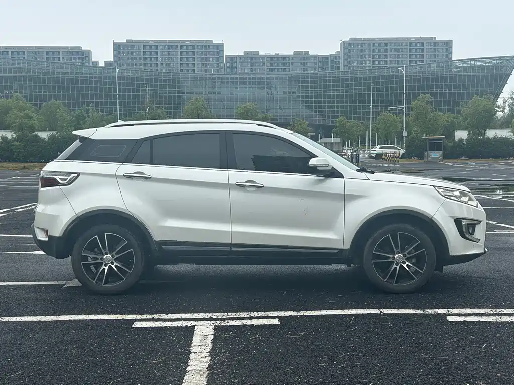 JMC Yusheng S330 — миниатюра 7