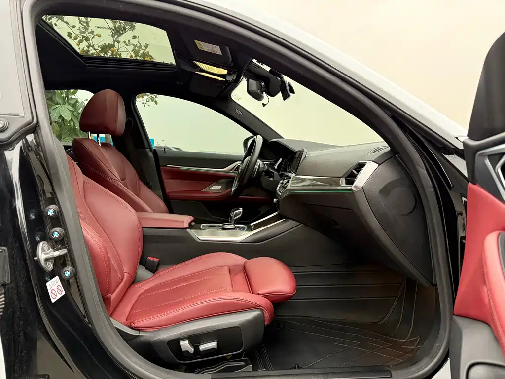 BMW 4 Series — миниатюра 12