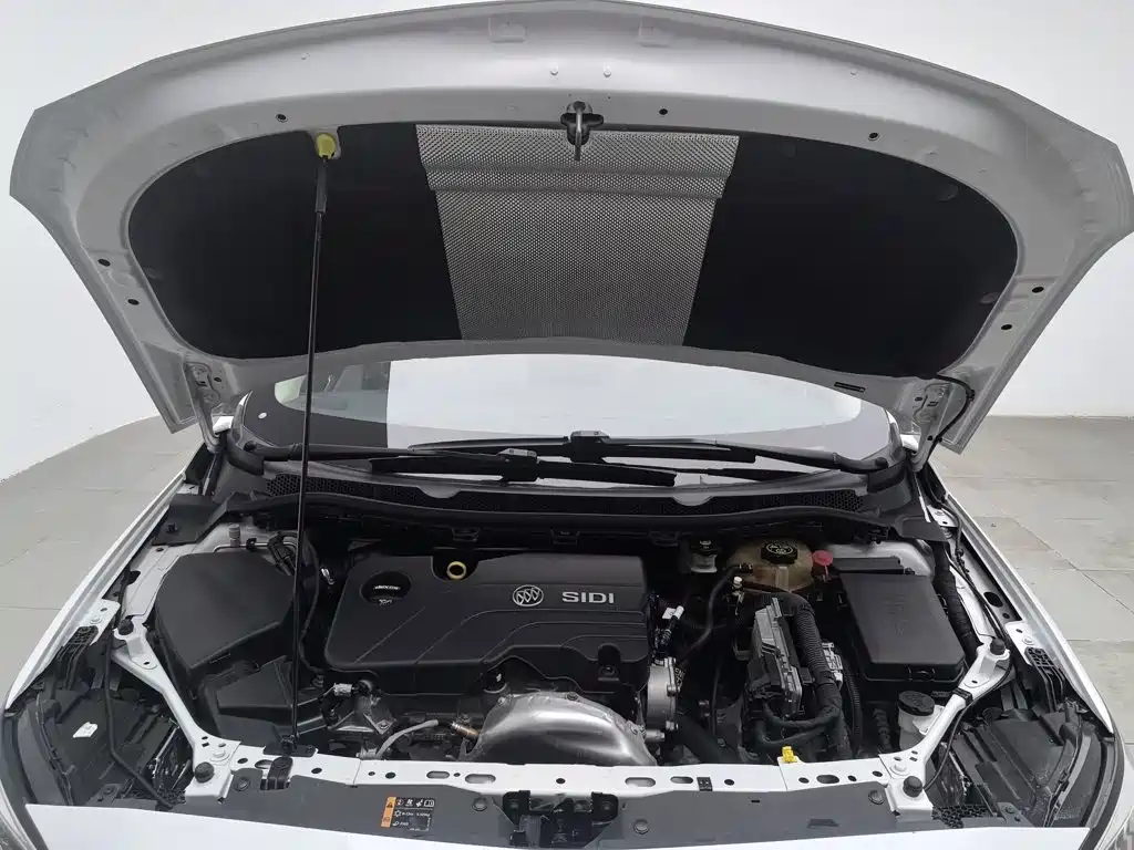 Buick Verano — миниатюра 6