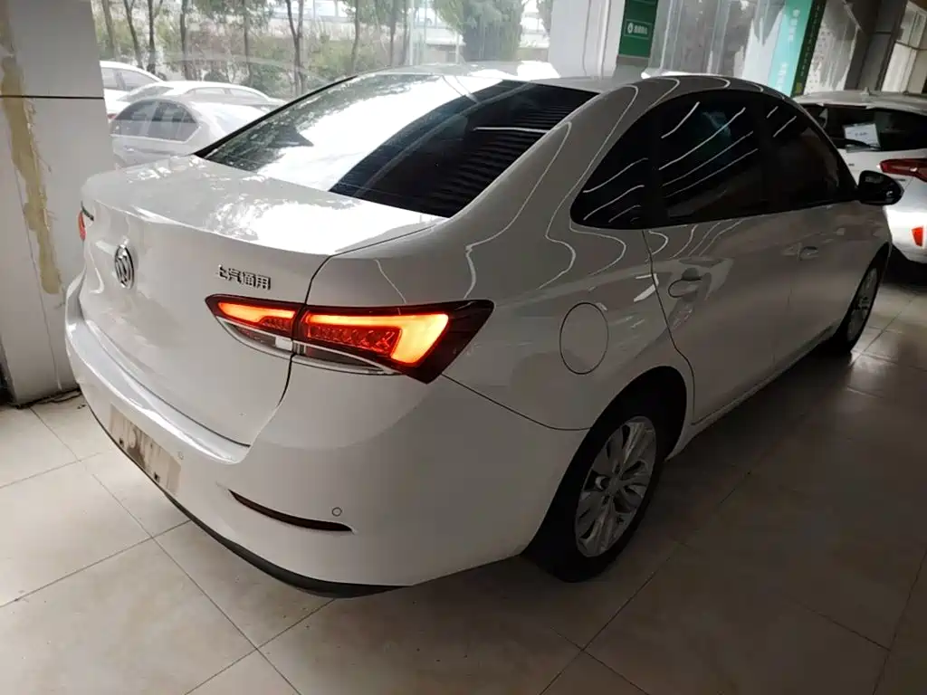 Buick Excelle — миниатюра 7