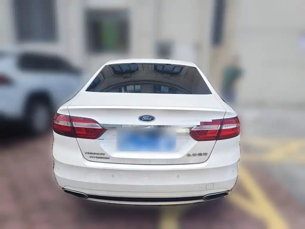 Ford Taurus — миниатюра 3