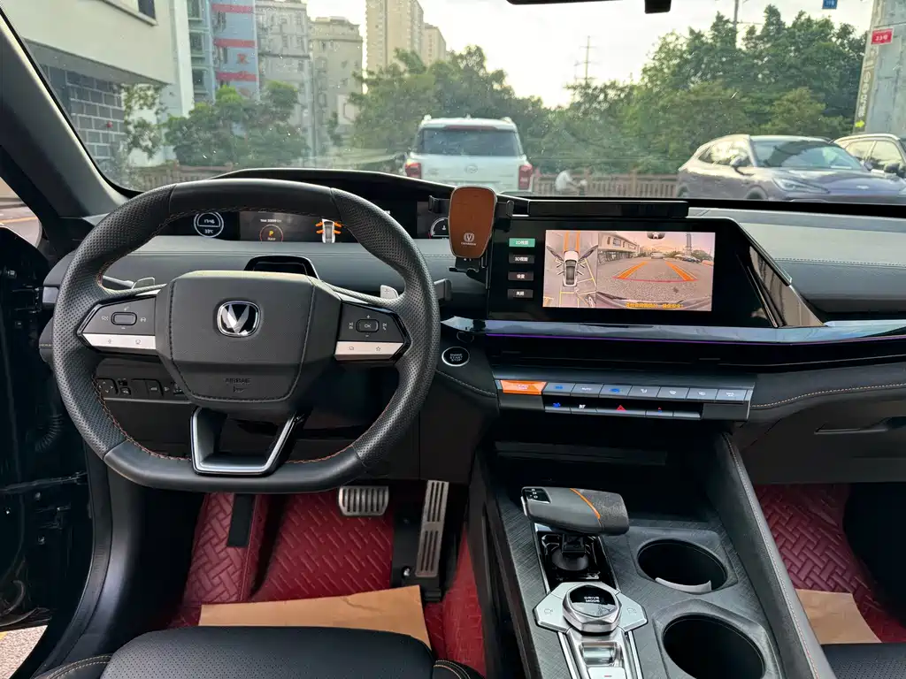 Changan UNI-V — миниатюра 7