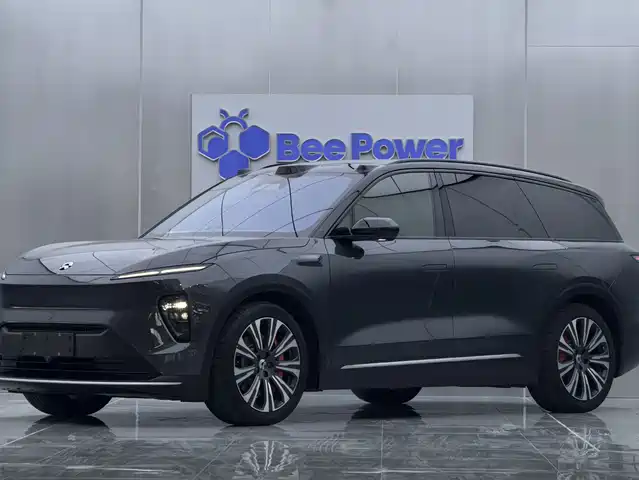 2023 Nio ES8