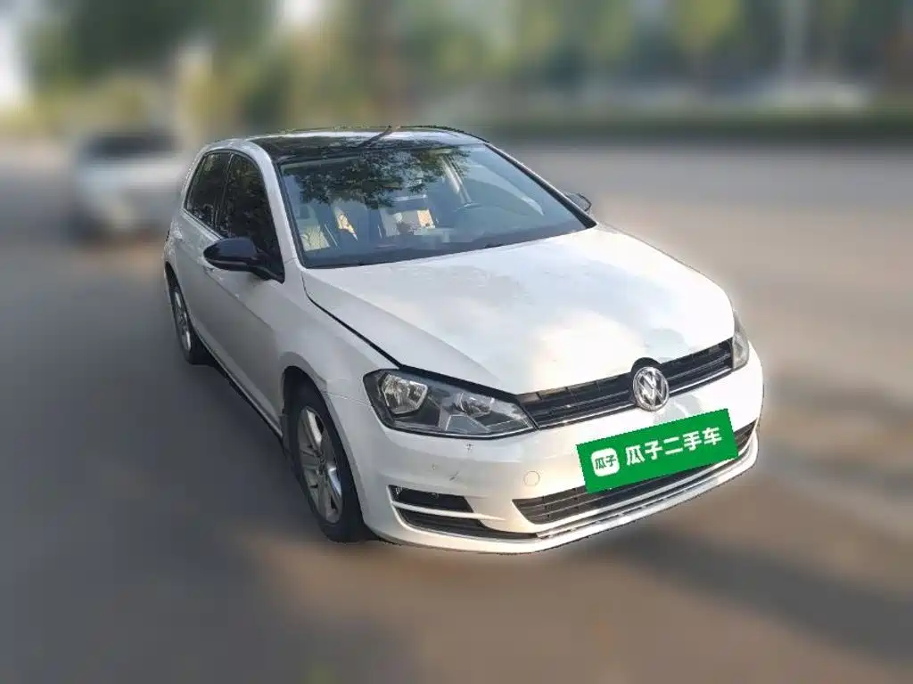 Volkswagen Golf — миниатюра 24