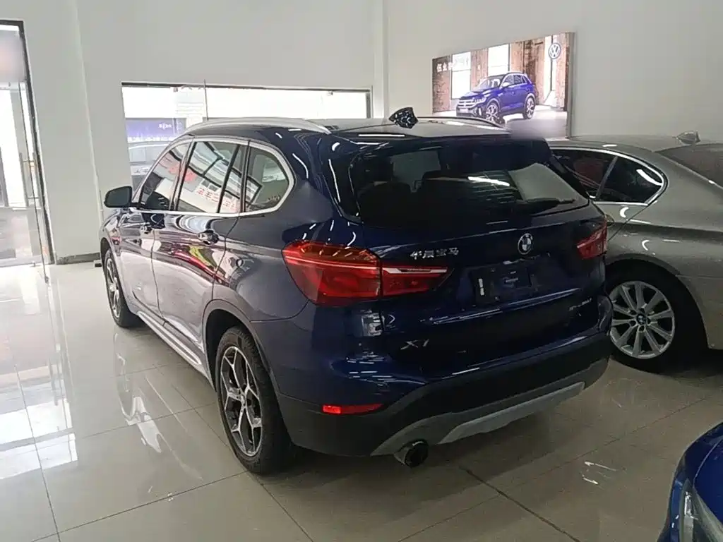 BMW X1 — миниатюра 5