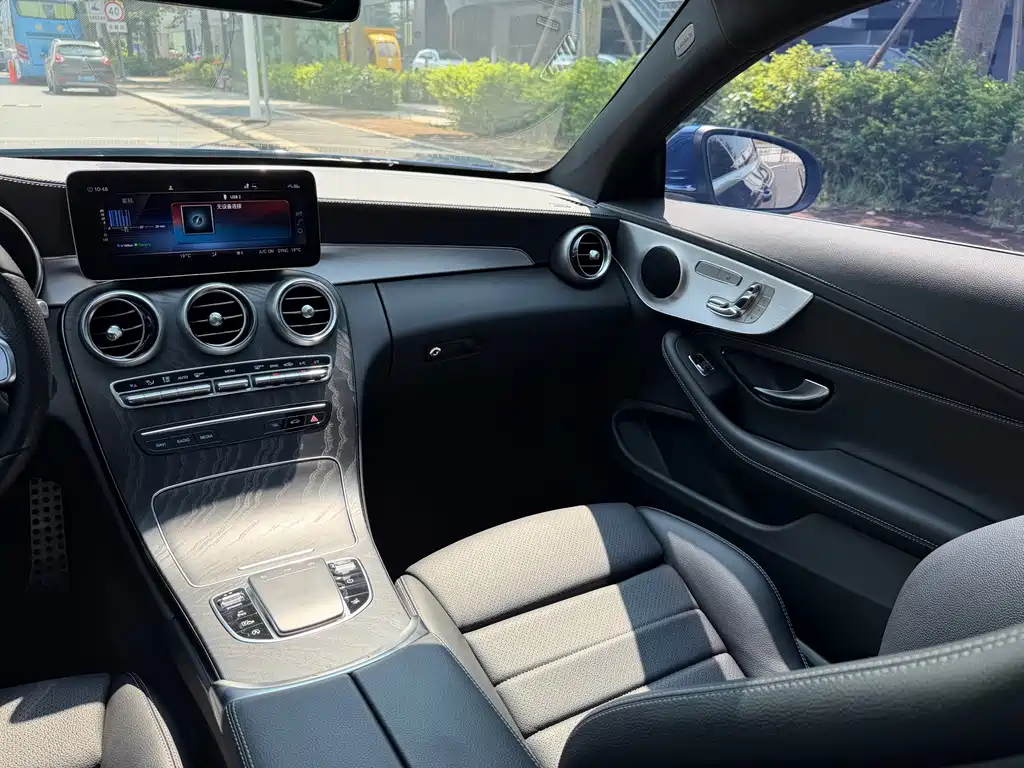 Mercedes-Benz C-Class (Import) — миниатюра 24