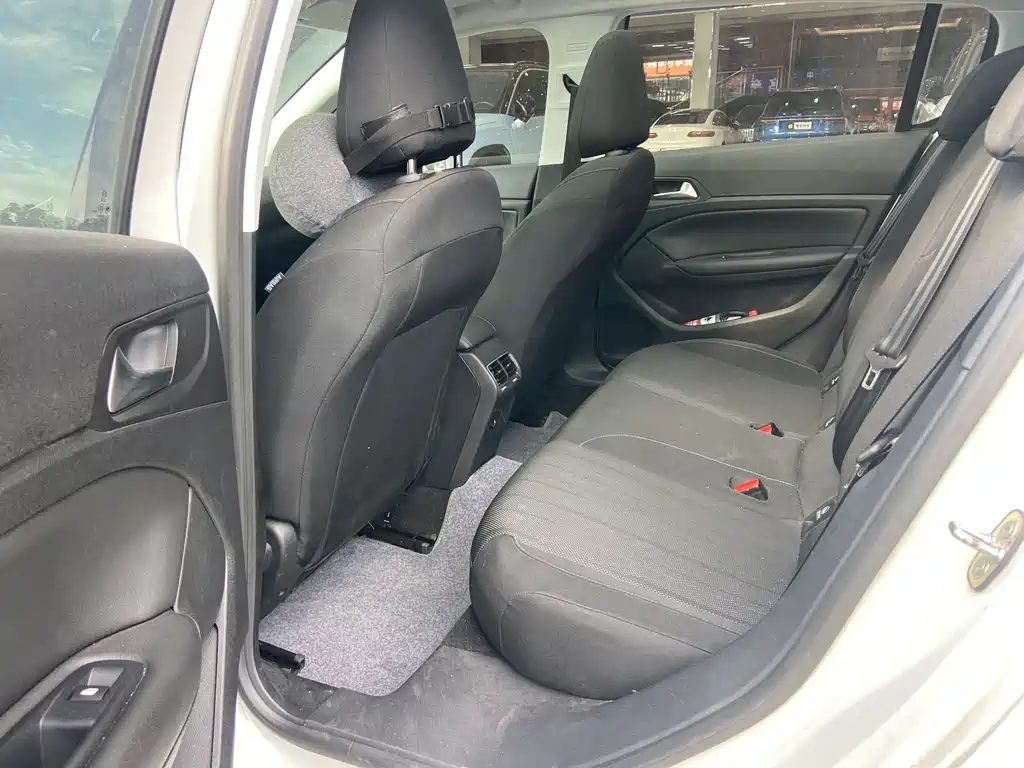 Peugeot 308S — миниатюра 6