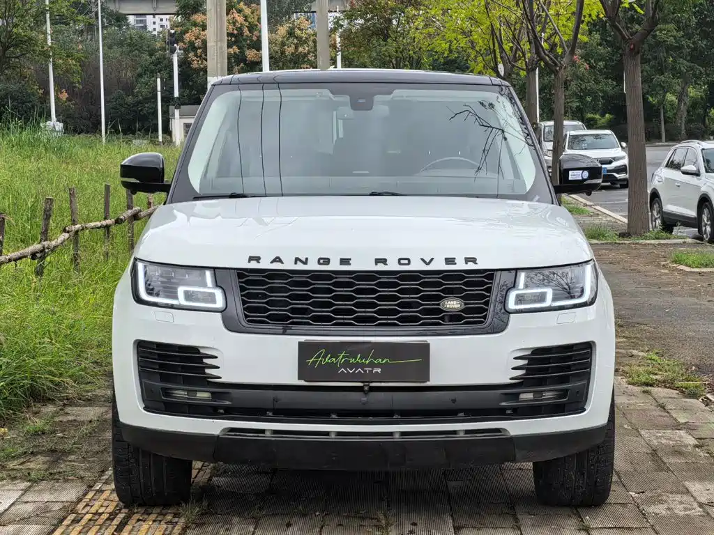 Land Rover Range Rover — миниатюра 7