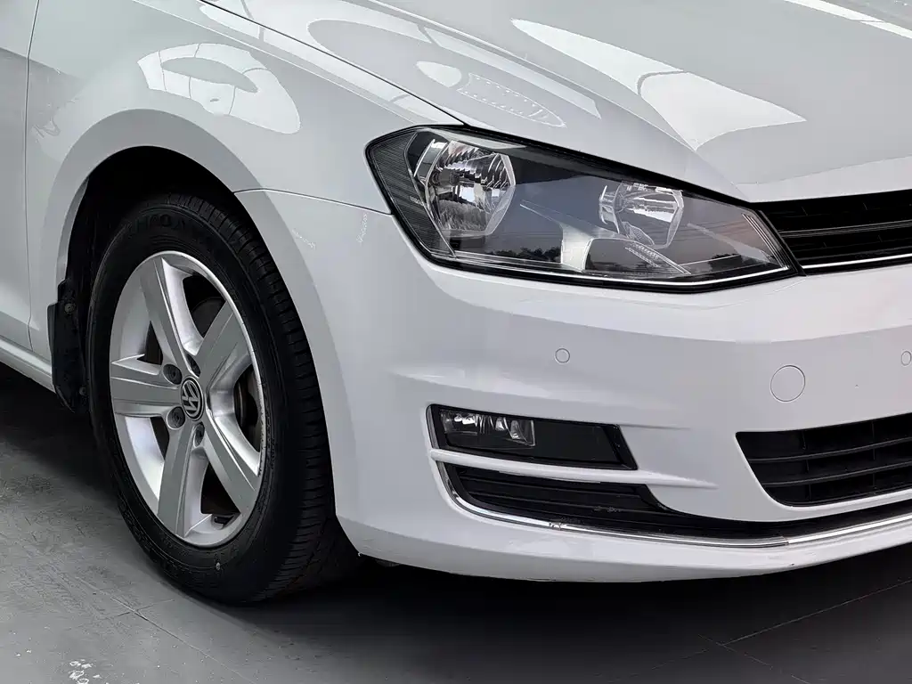 Volkswagen Golf — миниатюра 4
