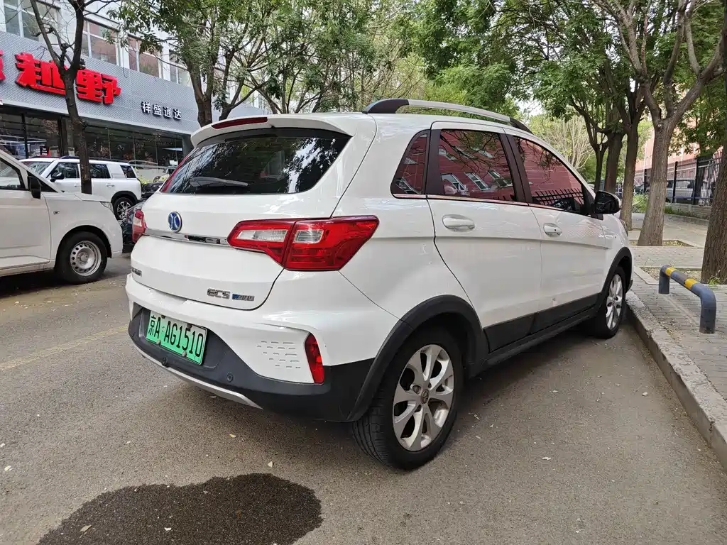 BAIC New Energy EC5 — миниатюра 12