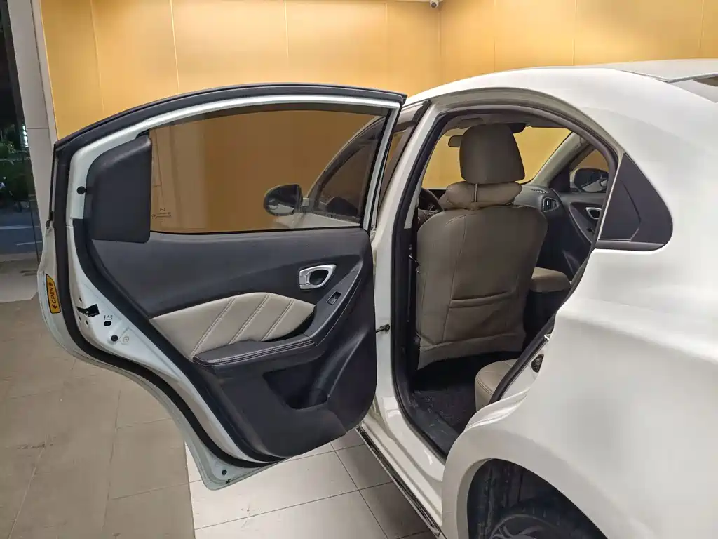 GAC Motor Trumpchi GA3S — миниатюра 19