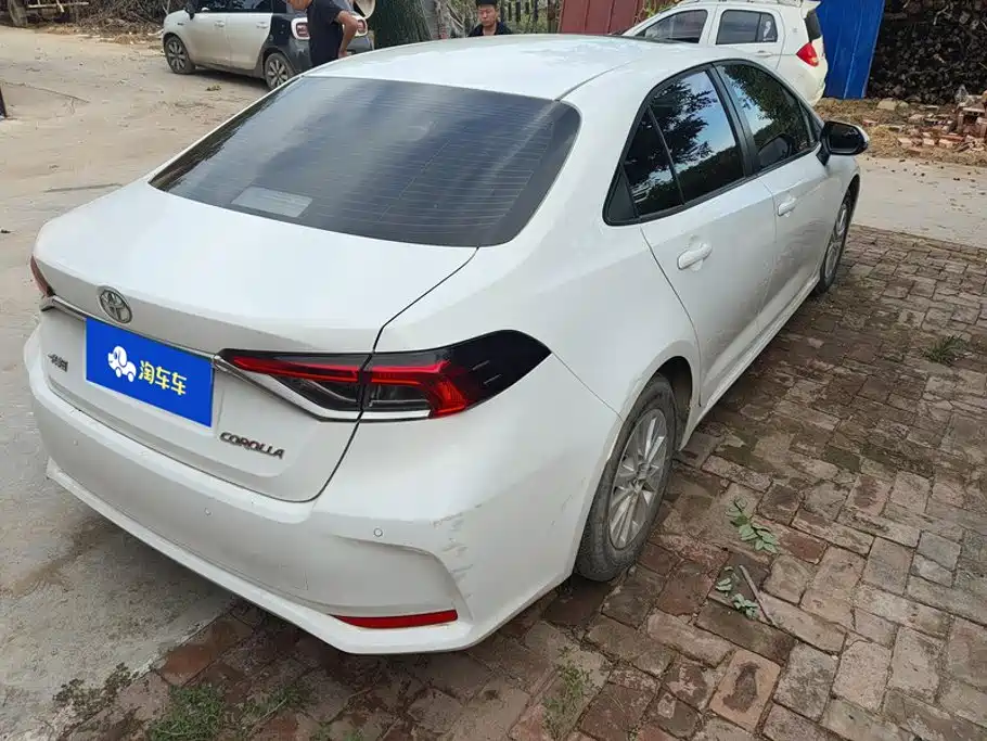 Toyota Corolla — миниатюра 3