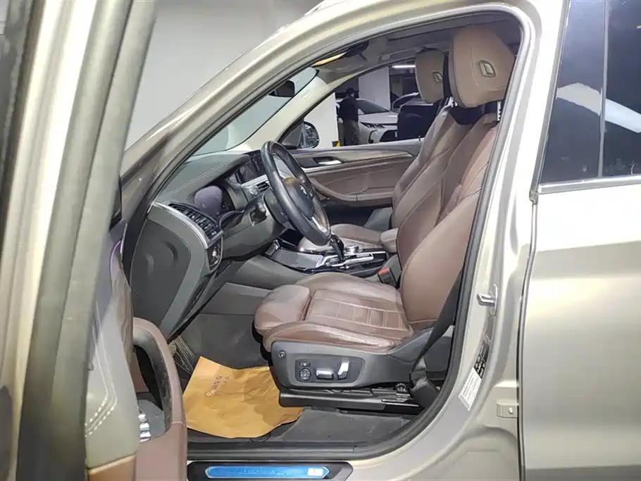 BMW X3 2021 xDrive28i Luxury