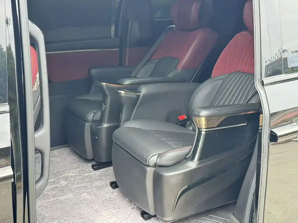 GAC Motor Trumpchi M8 — миниатюра 12