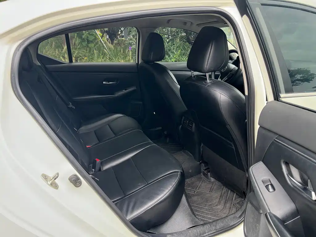 Nissan Sylphy — миниатюра 14