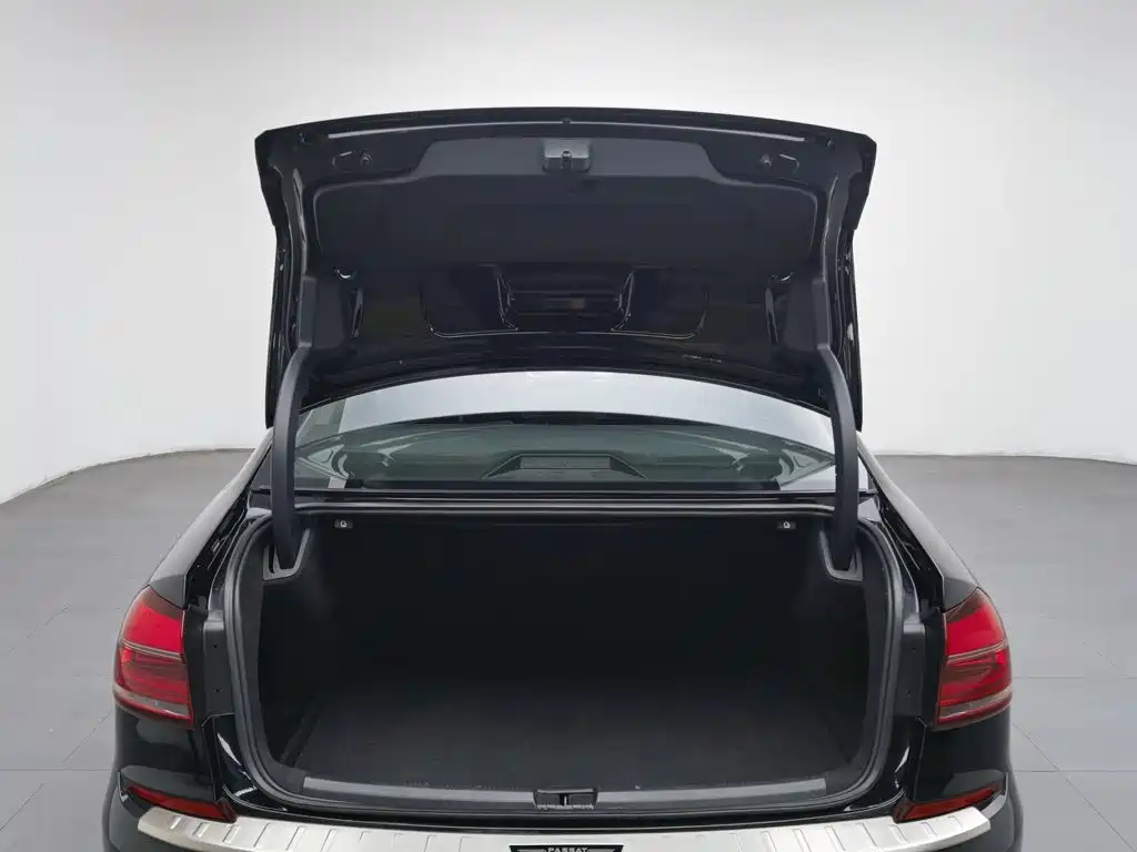 Volkswagen Passat — миниатюра 16