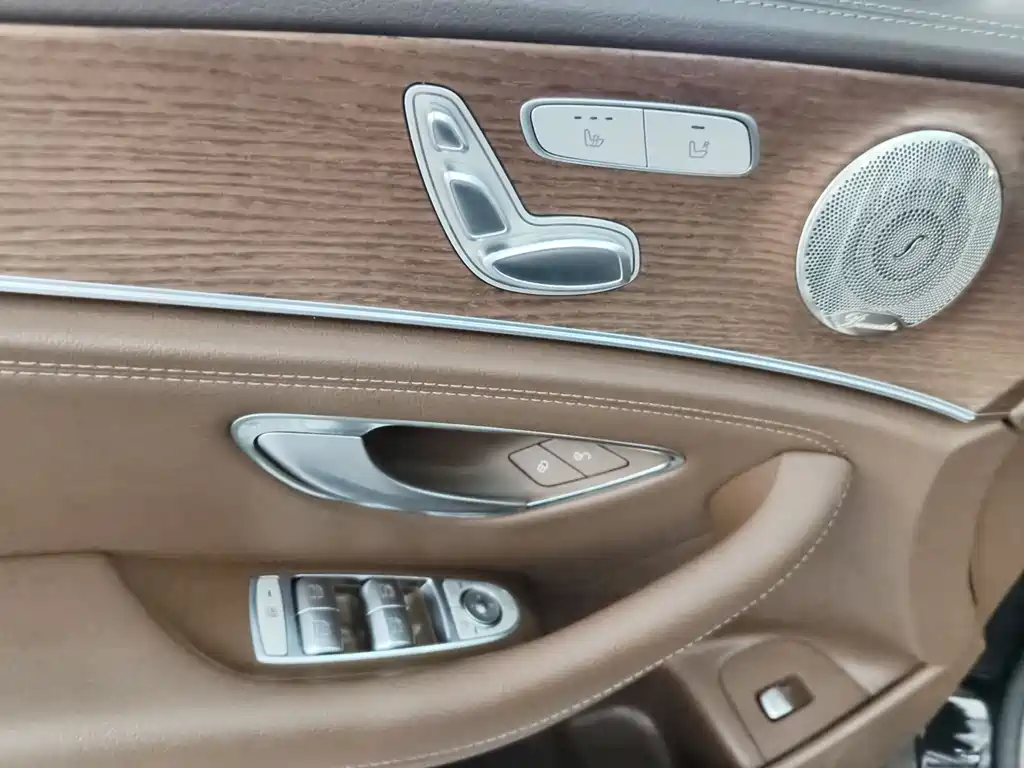 Mercedes-Benz E-Class E 2022 E 300 L Luxury