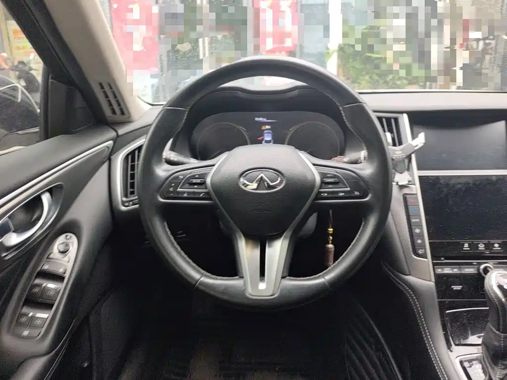 Infiniti Q50L — миниатюра 6