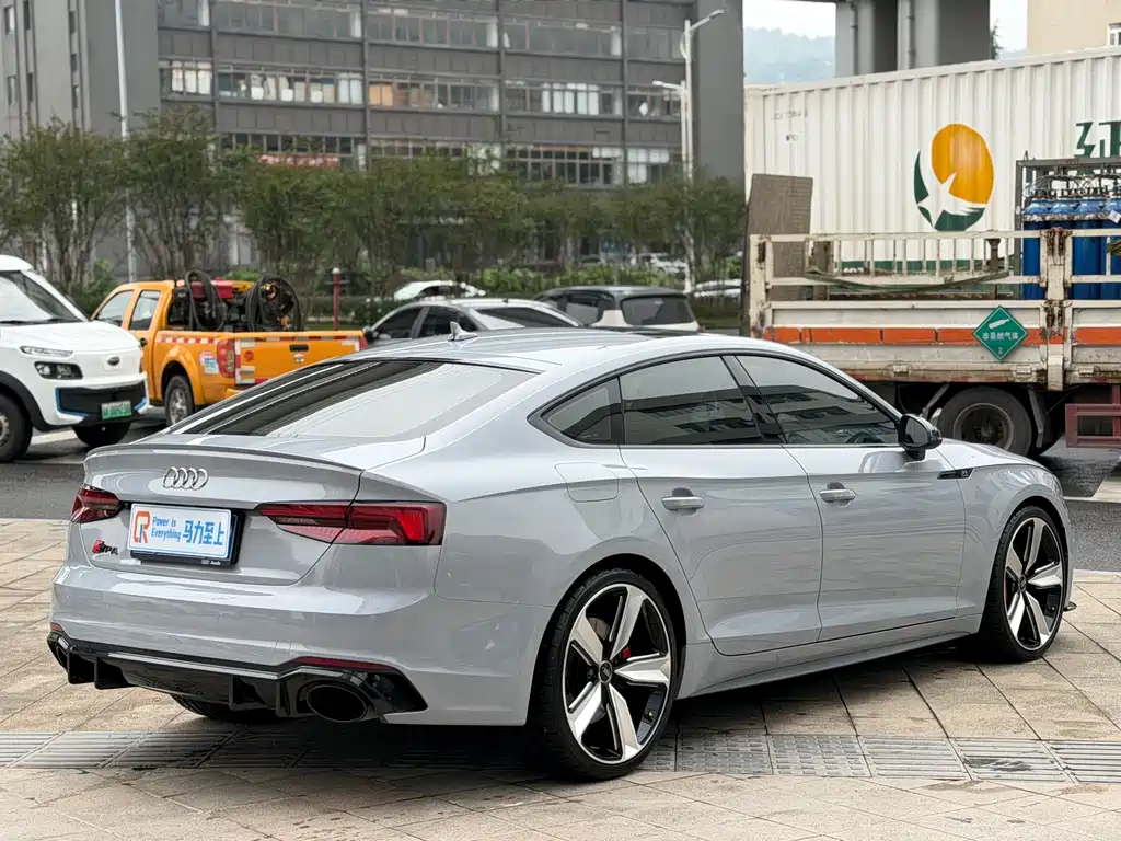 Audi S5 — миниатюра 4