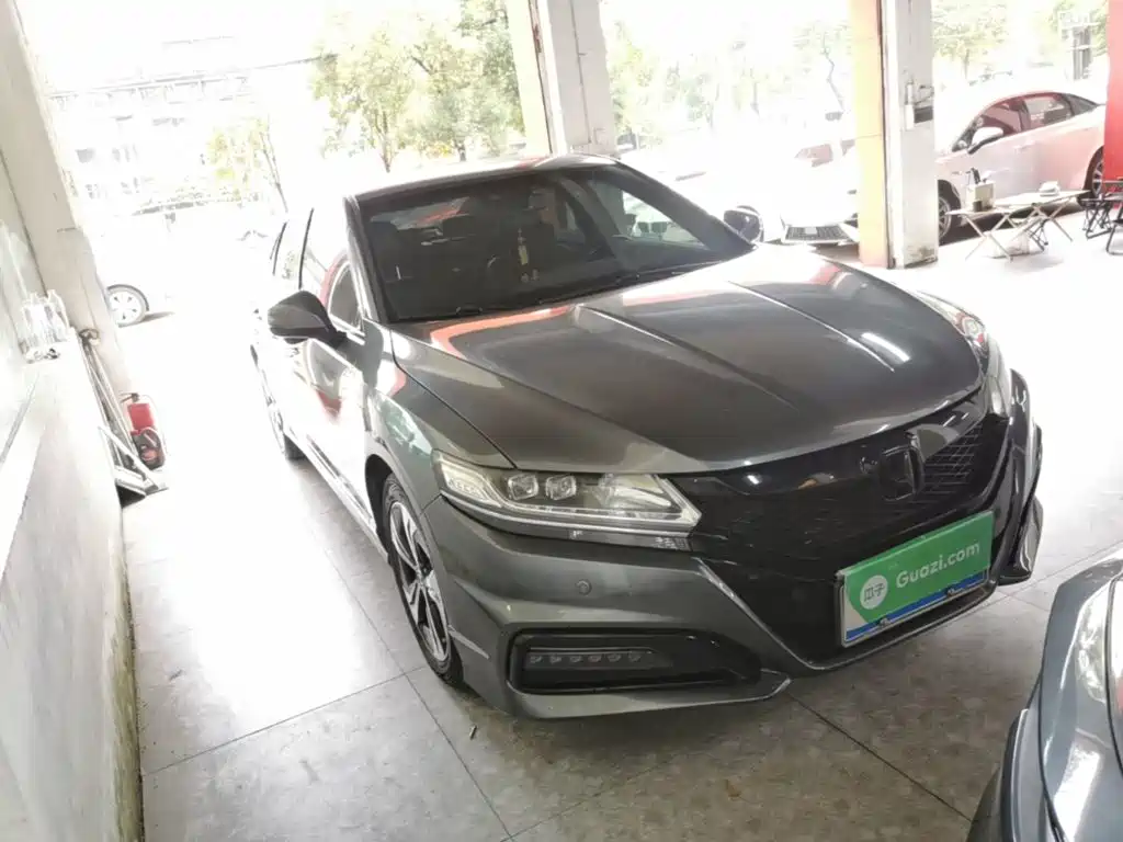 Honda Spirior — миниатюра 4