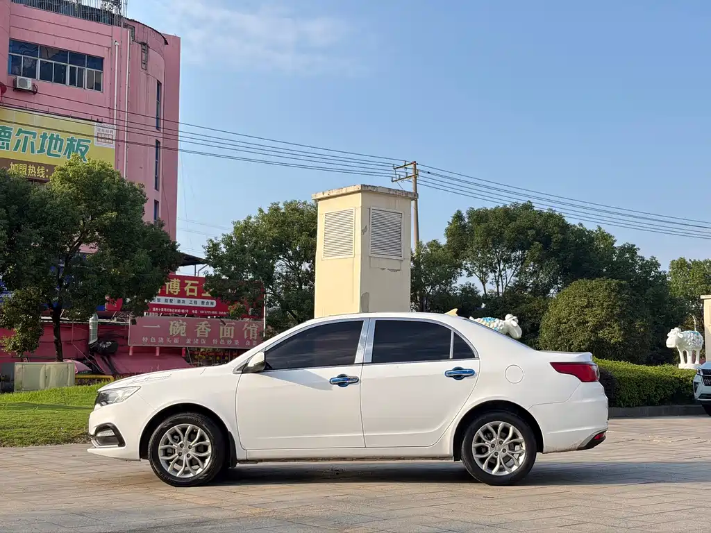 Geely Vision — миниатюра 5