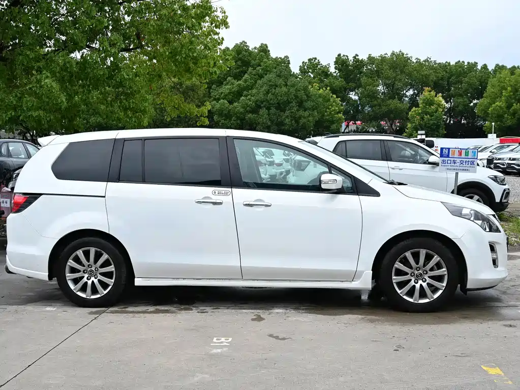 Mazda 8 2015 2.5L