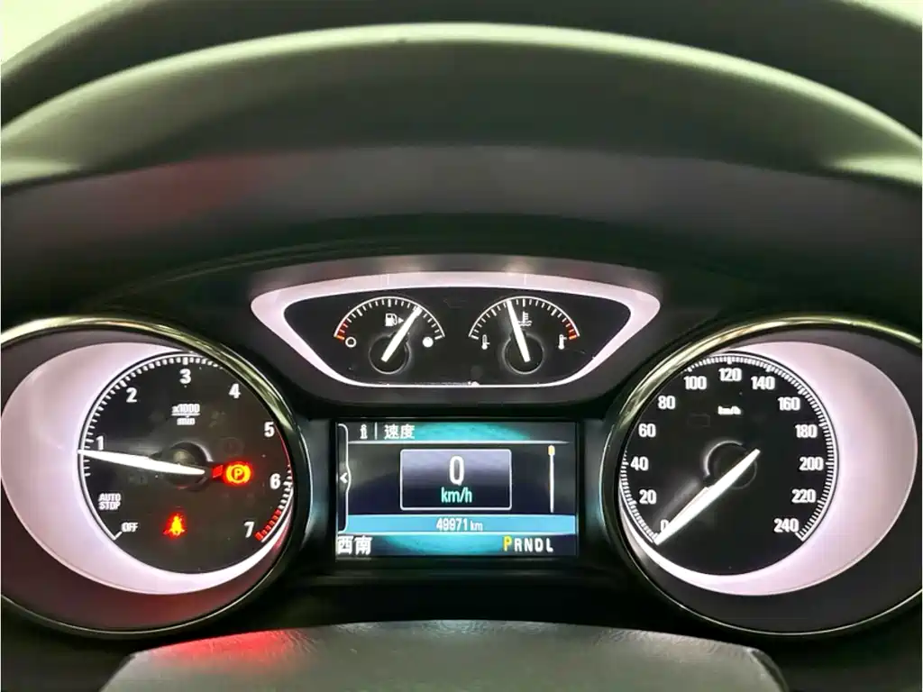 Buick Envision Plus — миниатюра 9