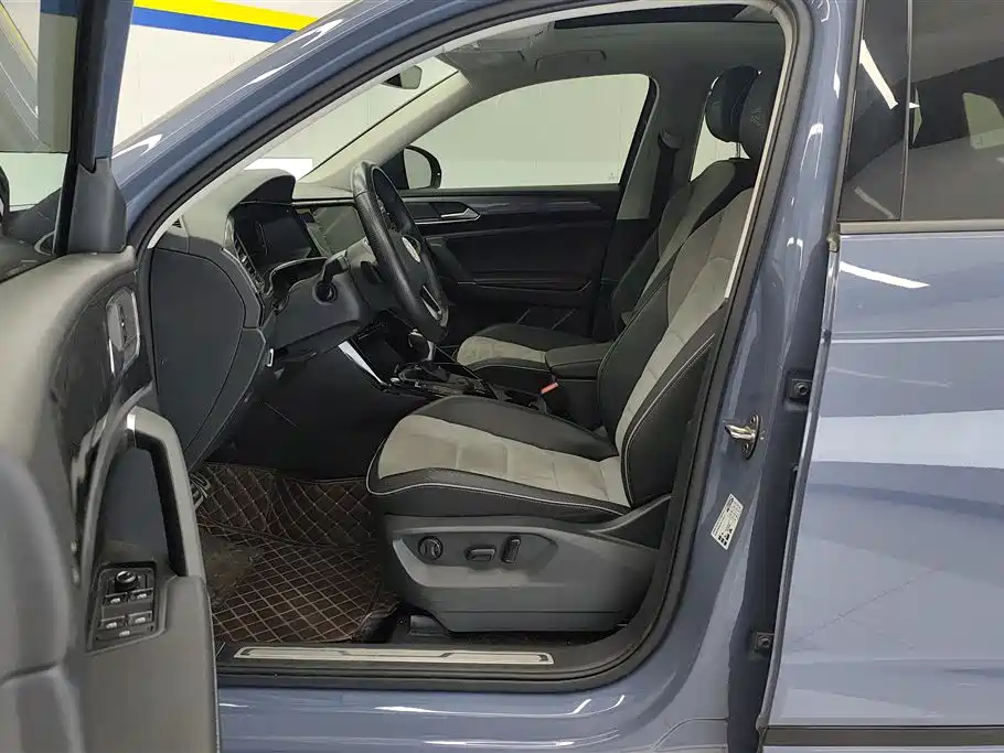 Volkswagen TayronX X 2020 330TSI Luxury Smart Connect