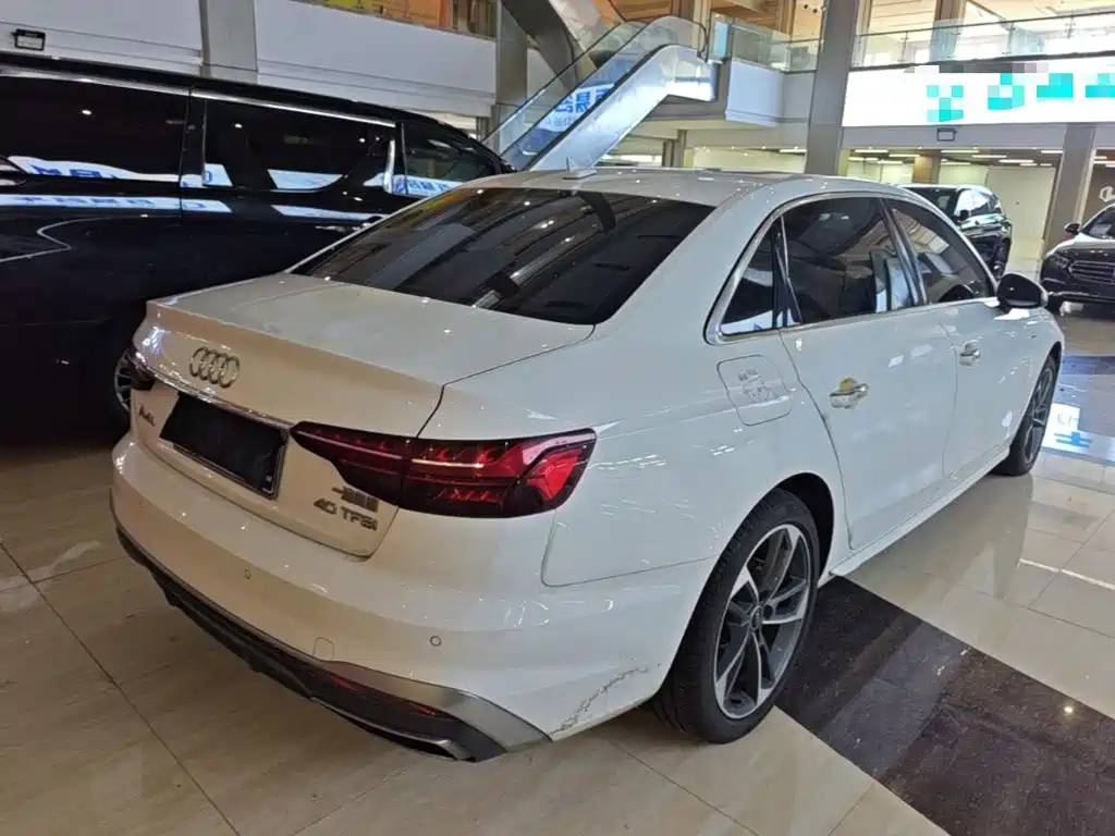 Audi A4L — миниатюра 7