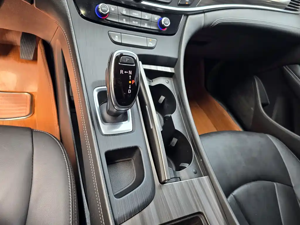 Buick LaCrosse — миниатюра 13