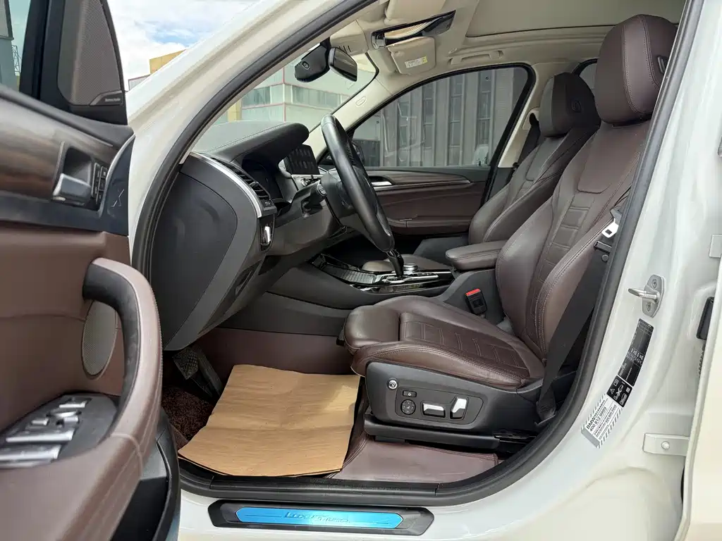 BMW X3 2021 xDrive28i Luxury