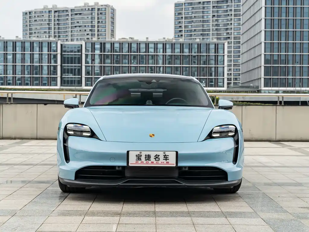 Porsche Taycan — миниатюра 2