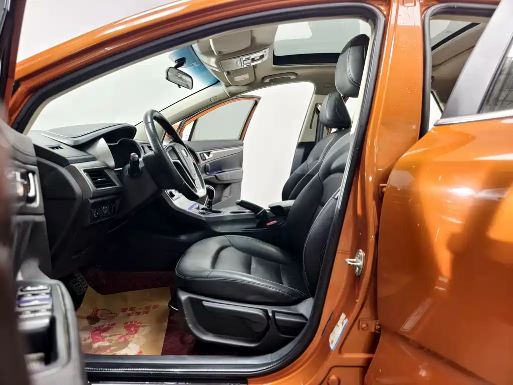 Geely Emgrand GS — миниатюра 11