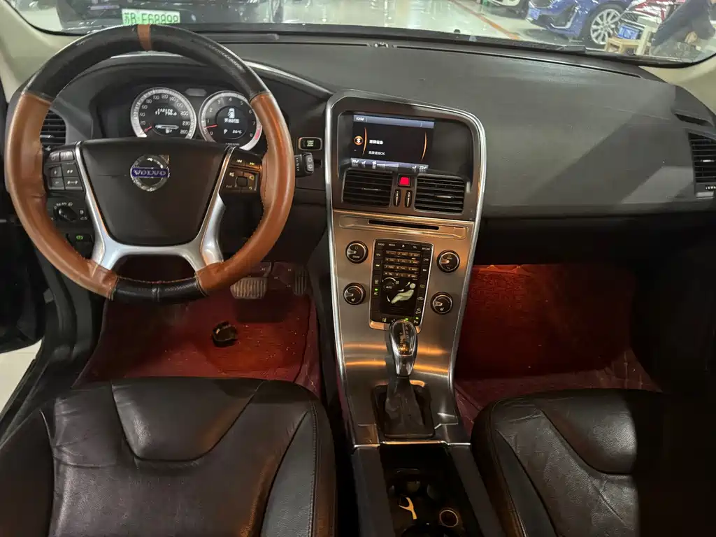 Volvo XC60 (Import) — миниатюра 6