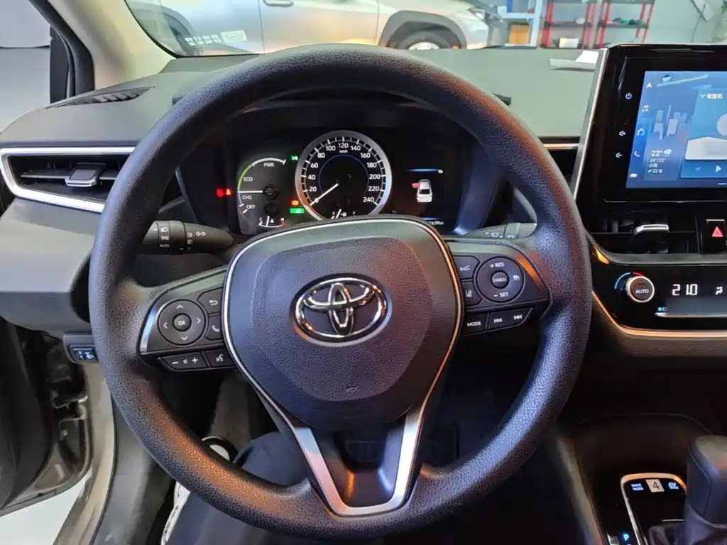 Toyota Corolla — миниатюра 11