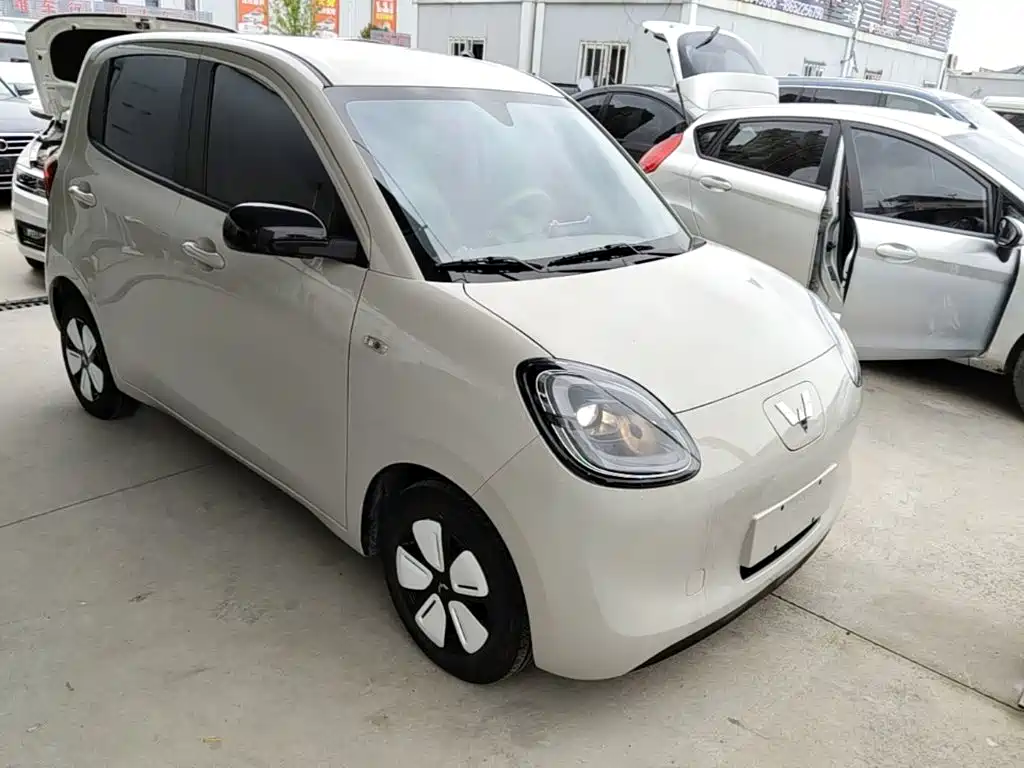 Wuling MINIEV — миниатюра 4