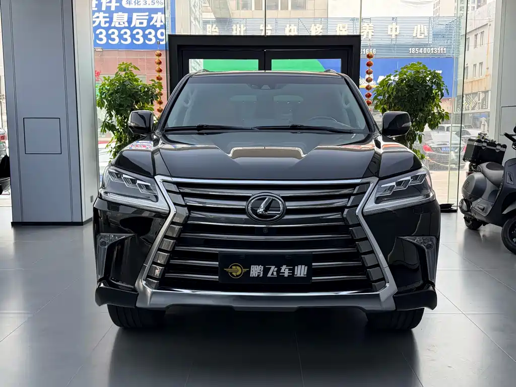 Lexus LX 2019 570 Luxury