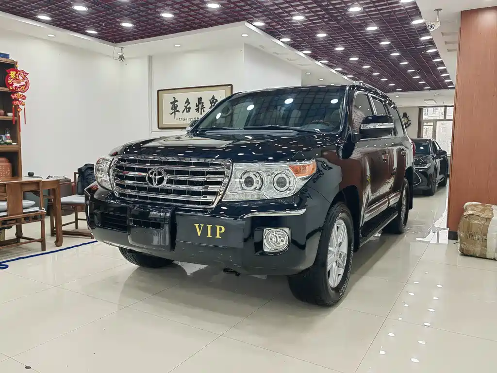 Toyota Land Cruiser 2015