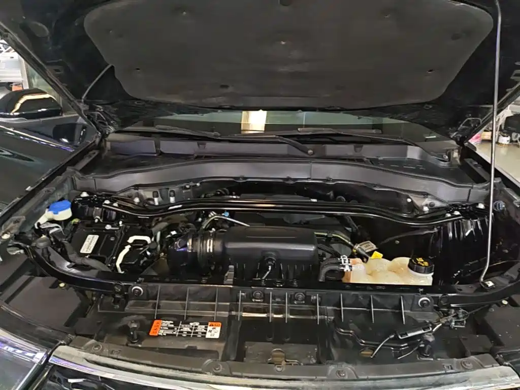 Ford Explorer — миниатюра 20