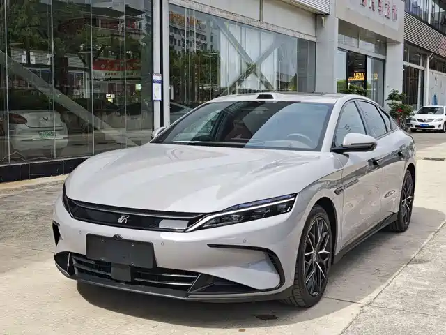 2025 BYD Han