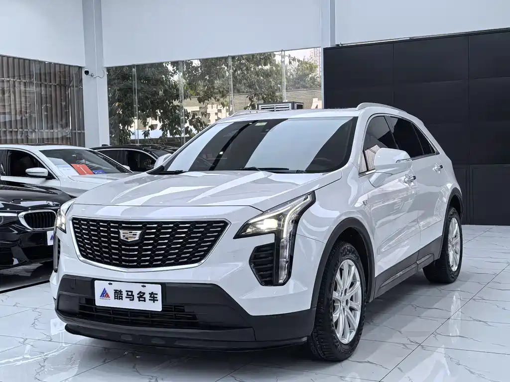 Cadillac XT4 2021